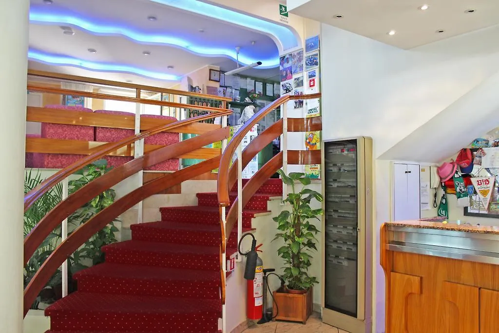 Hotel Royal Мизано-Адриатико