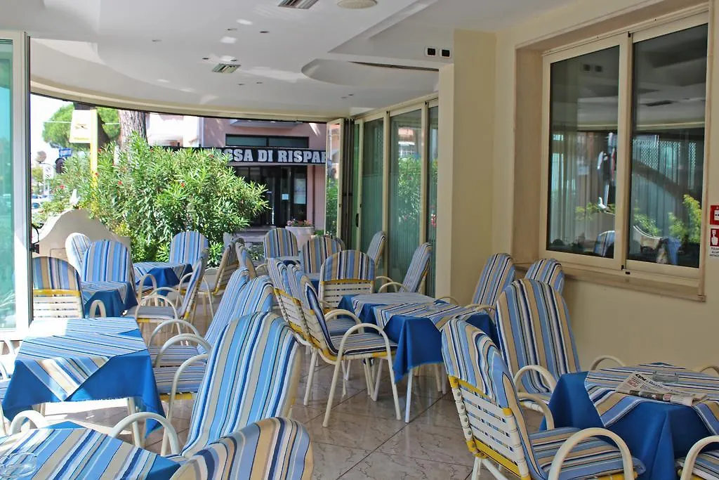 ***  Hotel Royal Мизано-Адриатико Италия