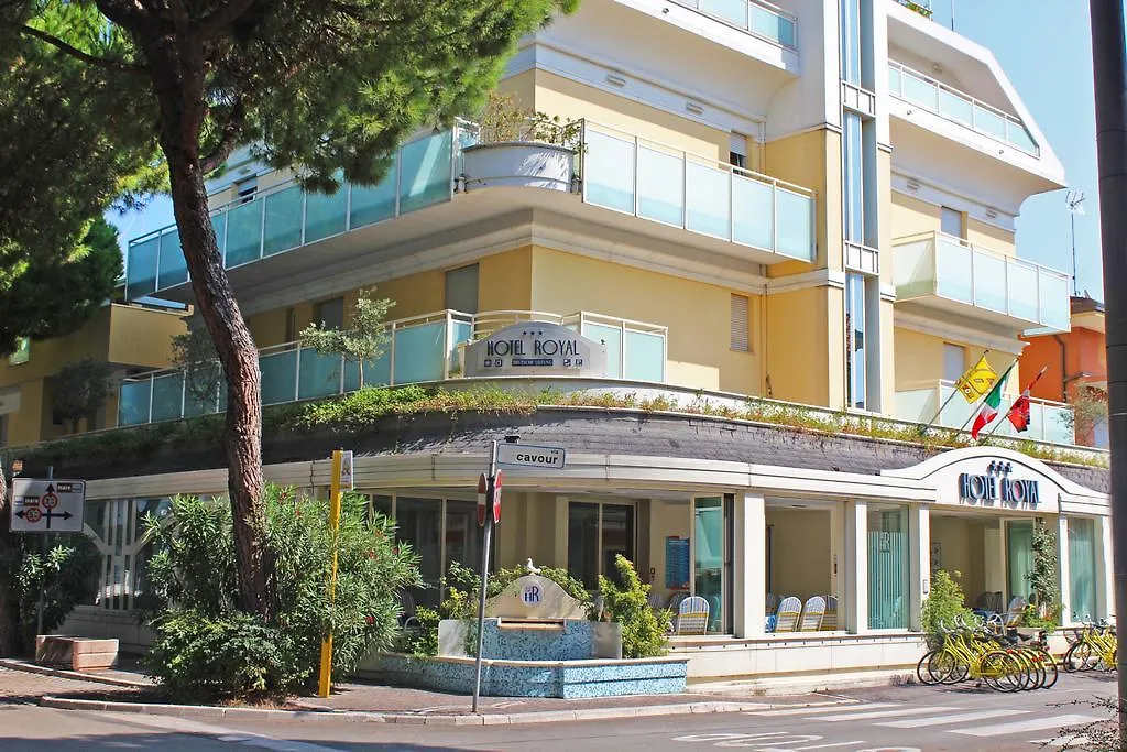 Hotel Royal Мизано-Адриатико 3*,  Италия